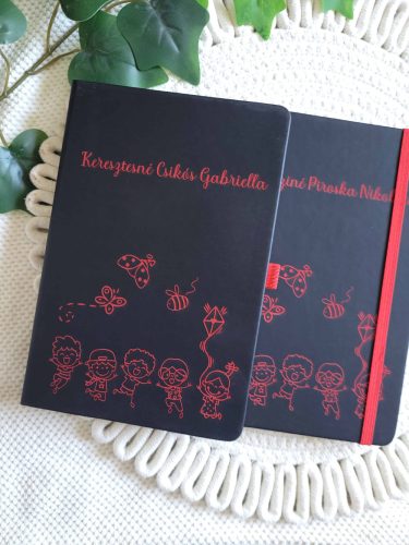 Jegyzetfüzet - gravírozással